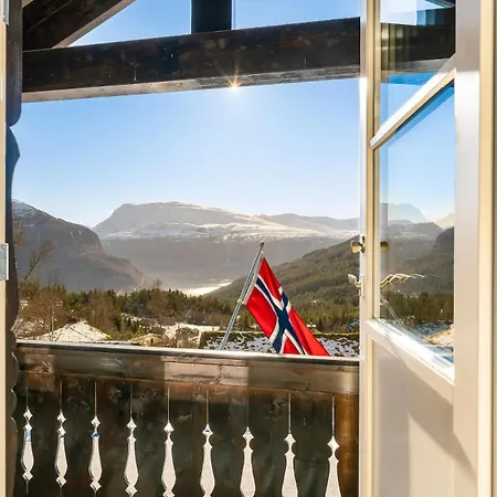 Mountain With Seaview, Near Geiranger Feriehus