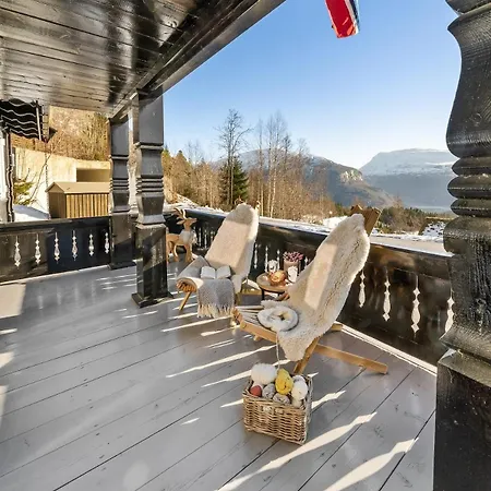 Vakantiehuis Mountain With Seaview, Near Geiranger