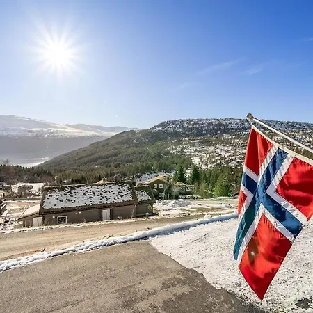Feriehus Mountain With Seaview, Near Geiranger Stryn
